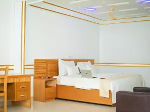 Ruk's Hotel