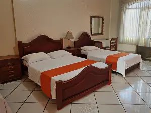 Hotel Takana