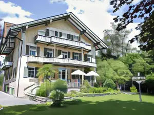 Villa Adolphine