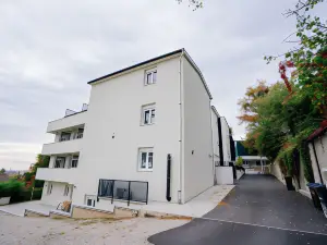 Rooms at Zajčeva 34