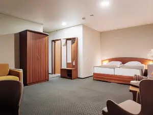 EuroCity Hotel