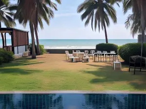 羅勇府棕櫚樹海灘酒店