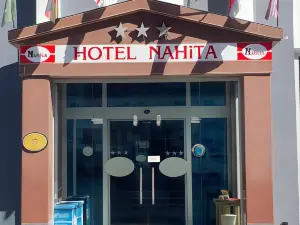 納希塔飯店