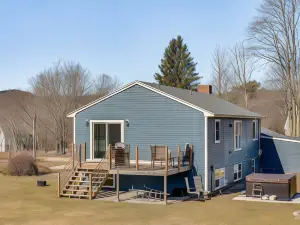 Over Andover Retreat with Hot Tub Walk to Lake!