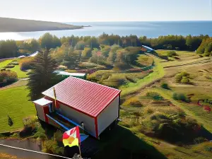 MareGold Centre - Juniper Cabin and Rose Cabin