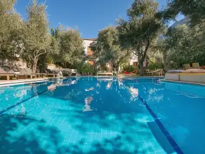 Oyster Residences - Adult Only