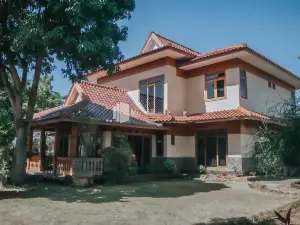 Villa Mawar Adinda Kuningan Syariah RedPartner