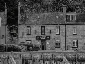 Firth Hotel & Restaurant