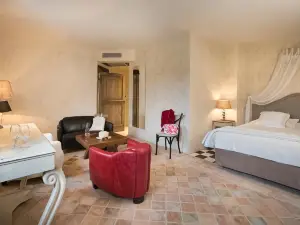 Hôtel-Spa le Saint Cirq