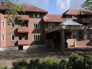 พาร์คไซด์ อินเตอร์เนชั่นแนล โฮเทล