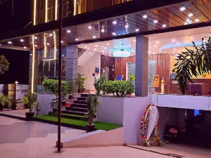 阿拉德納飯店