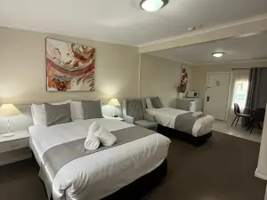 Mia Motel
