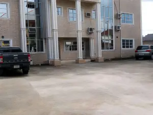 Carabana Hotel & Suites