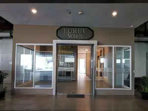 Apartemen Bintaro Icon Family Room