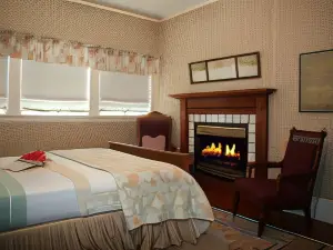 Eureka Street Inn
