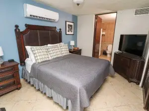 Costa Bonita Private Villa 602