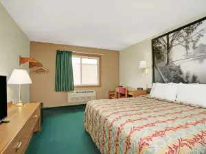 Super 8 by Wyndham Rogers Minnesota