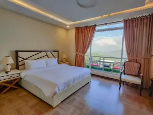 Queenstown Hotel Murree