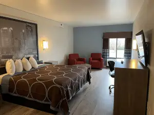 Super 8 by Wyndham Clemmons/Winston-Salem Area I-40