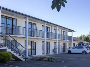 Asure Phoenix Motor Inn