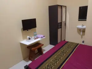 Arya Wiraraja Sweet Homestay