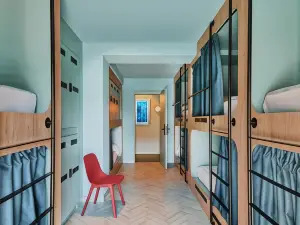 The Boc Hostels - Beach