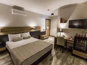 Kalevera Hotel