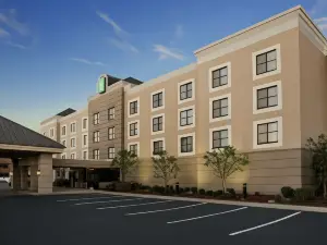 Embassy Suites by Hilton Cleveland Beachwood