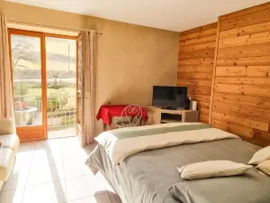 Les Clarines Perceneige - Chambre d'Hôtes Vue Sur Montagne