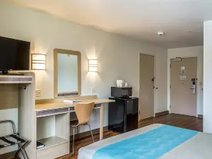 Motel 6 Lincoln City, or