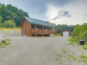 Chillicothe Cabin Near Hocking Hills State Park!