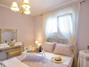 Golden Suites