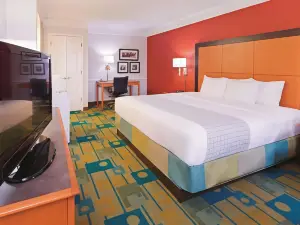 Baymont by Wyndham Lubbock - Downtown Civic Center