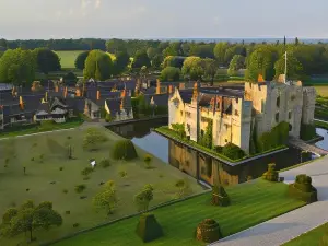 Hever Castle Luxury Bed and Breakfast