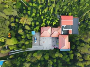 The Brown and Brew Homestay