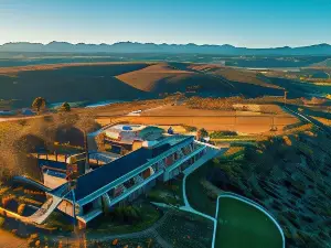 Sky Villa Boutique Hotel by Raw Africa Collection