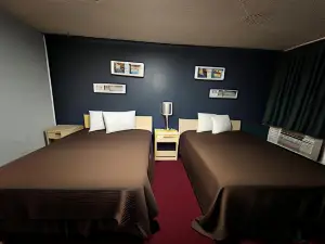 Country Club Inn