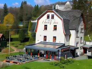 Hotel Slunný Dvůr