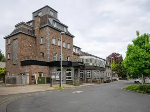 Vintage Hotel Köln Pulheim - Kostenlose Parkplätze