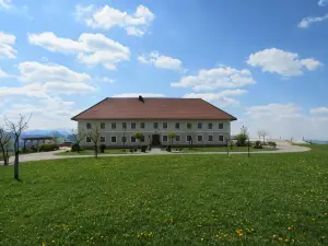 Hochhubergut