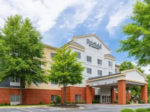 แฟร์ฟิลด์ อินน์แอนด์สวีทส์ บายแมริออท คาร์เตอร์สวิลล์