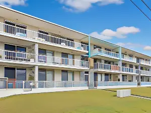 Longbeach Unit 12