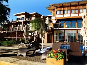Phellos Suites Boutique Hotel