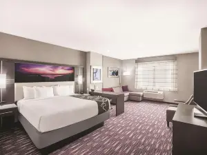La Quinta Inn & Suites by Wyndham Kingsville