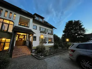 Gasthaus Hirschenstube & Gästehaus Gehri