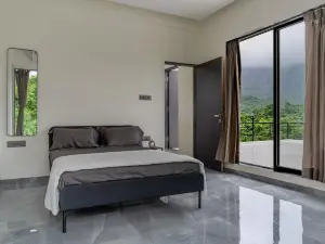 Parvata Vista By Soumil's Stays