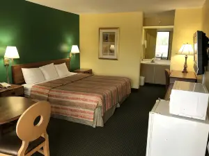 Relax Inn & Suites