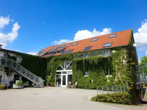 Hotel Bördehof, Direkt an der A2 & A14, Restaurant, Tagung, Individuell