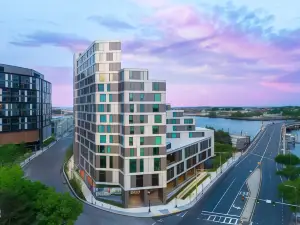 Hampton Inn by Hilton Boston Seaport District