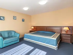 Ladoga Hotel